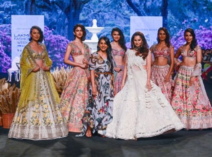 Lakme Fashion Week x FDCI 2023: Fashion extravaganza starts next week